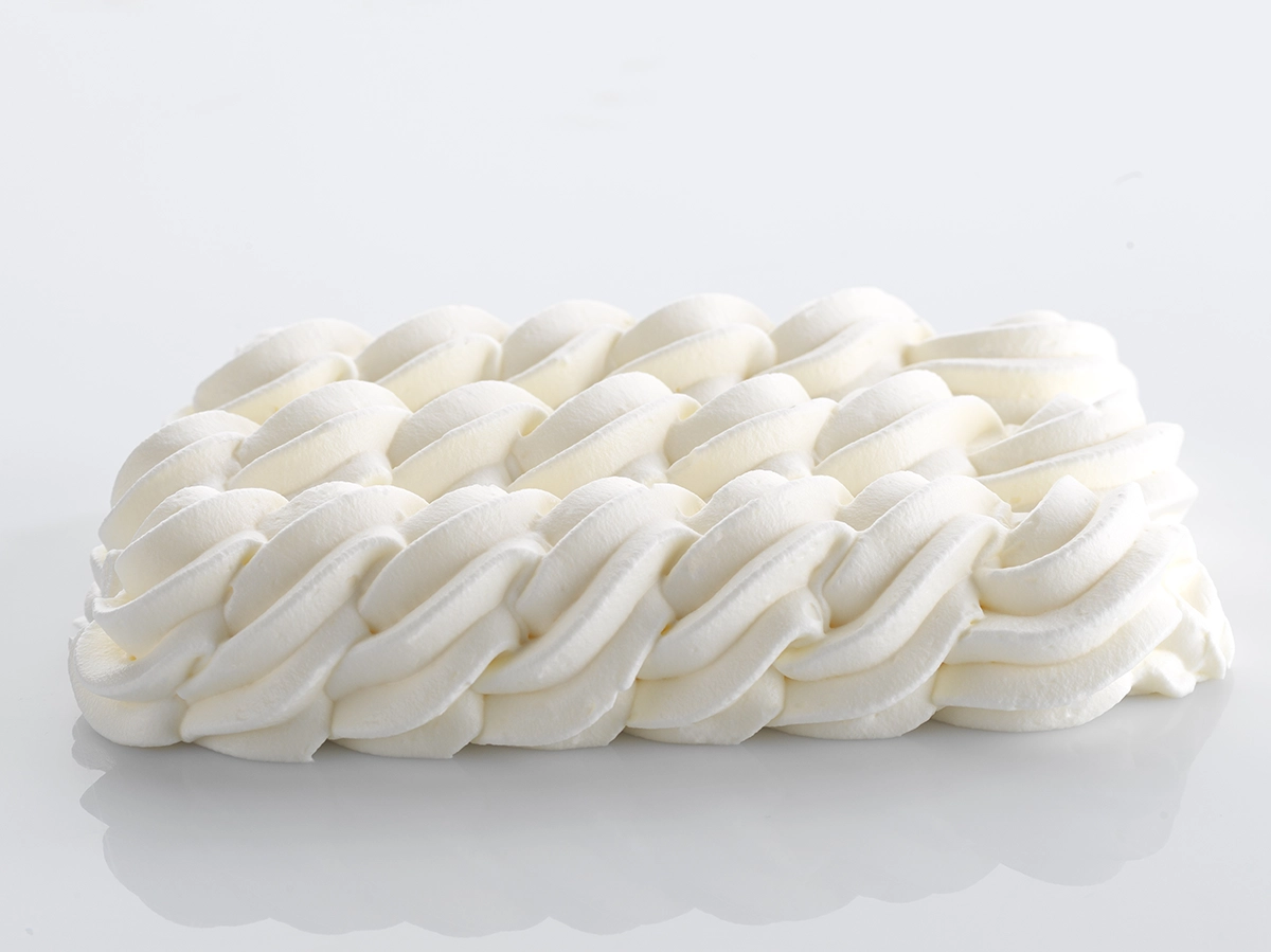 creme fouettee professionnelle pour patissiers.