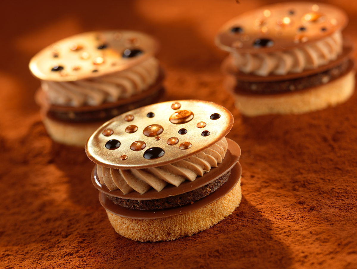 entremets croquant chocolat noir marguerite.