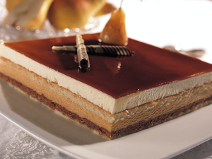 mousse poire caramel bavaria main.