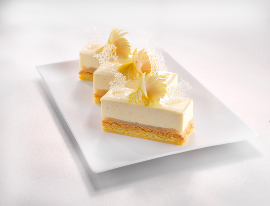 pastry entremets poire caramel.
