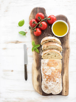 Pane Luciane.